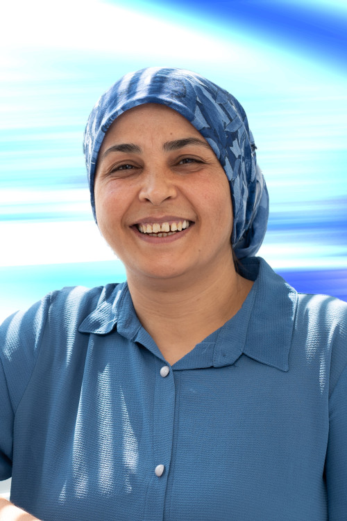 Elif Akbel